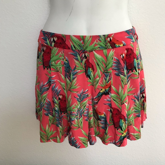 SALE!  TROPICAL Birds Print Flowy Resort SHORTS Small - Picture 1 of 7